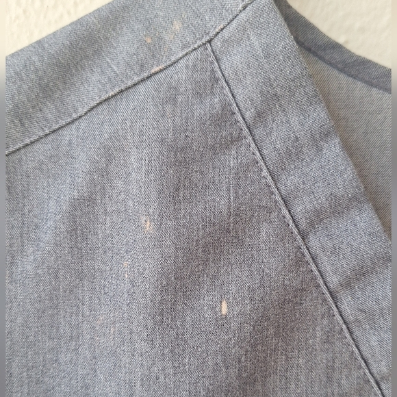 FIGS Scrub Gray Catarina V Neck Women's Top Size M - Picture 3 of 6